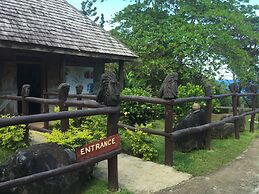 Pagua Bay House Oceanfront Cabanas