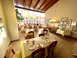 Las Marianas Hotel