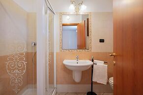 Follonica Apartments - Pool & Relax