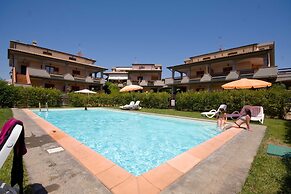 Follonica Apartments - Pool & Relax