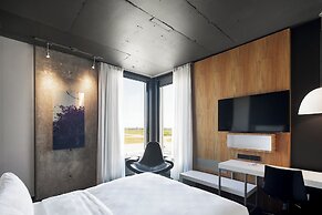 Alt Hotel Halifax Airport - In Terminal