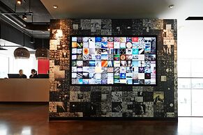 Alt Hotel Halifax Airport - In Terminal