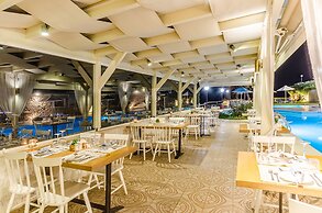 Pela Mare Hotel
