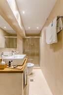 Pela Mare Hotel