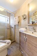 Pela Mare Hotel