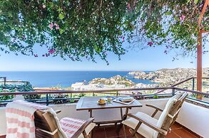 Pela Mare Hotel
