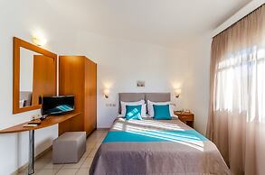 Pela Mare Hotel