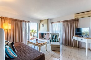 Pela Mare Hotel