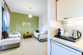 Pela Mare Hotel