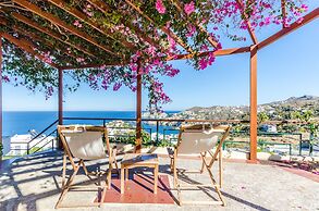Pela Mare Hotel