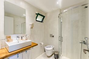 Pela Mare Hotel