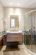 Pela Mare Hotel