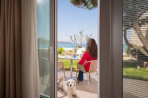 Hermes Beach Front