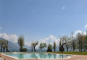Tullio Hotel