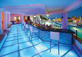 Torbahan Boutique Hotel & Beach Club