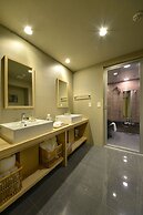 Roppongi Hotel S