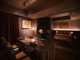 Roppongi Hotel S