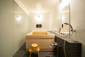 Roppongi Hotel S