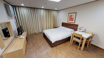 High1 Condominium
