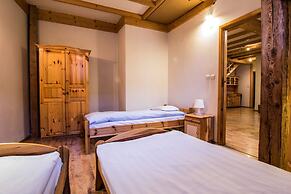 Top Hostel