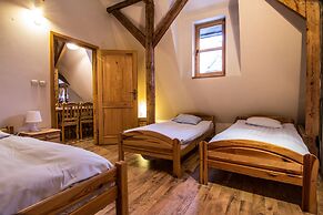 Top Hostel