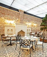 Celine Hotel