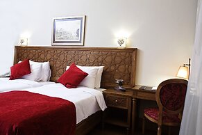 Celine Hotel