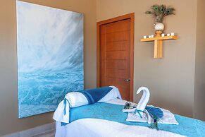Laguna Shores Resort