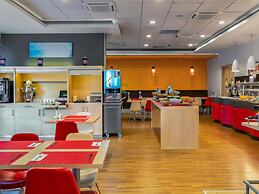 ibis Izmir Alsancak