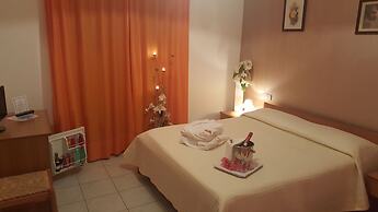 Kiris Hotel