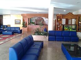 Kiris Hotel
