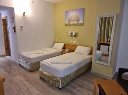 Ararat Hotel