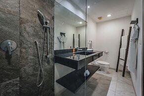 Soho Playa Hotel