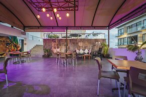 Soho Playa Hotel