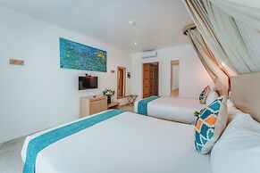 Soho Playa Hotel