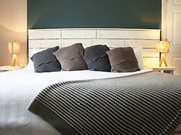 The Cliff House Hotel