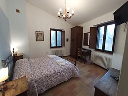 All'Ombra di San Damiano