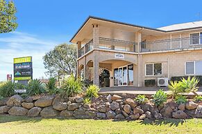 Great Divide Motor Inn