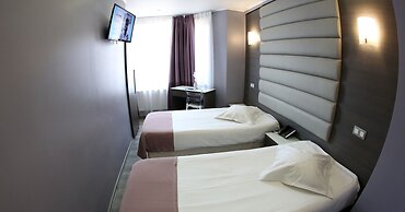 Hotel Phenix