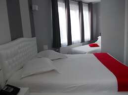 Hotel Phenix