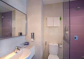 Fame Hotel Gading Serpong
