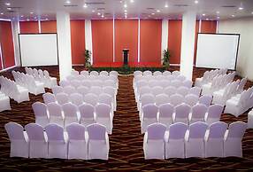 Fame Hotel Gading Serpong