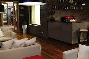 LBV House Hotel