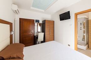 Hotel Palos