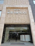 Hotel Maniram Palace