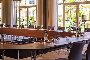 Renaissance Cairo Mirage City Hotel
