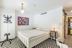 Villa Pera Suite Hotel