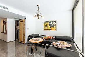 Villa Pera Suite Hotel