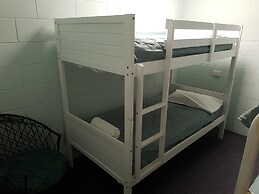 Y Motels Rockhampton