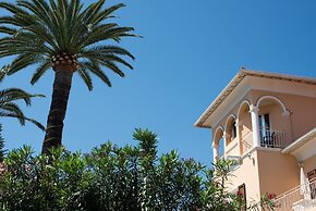 Hôtel Reine D'Azur